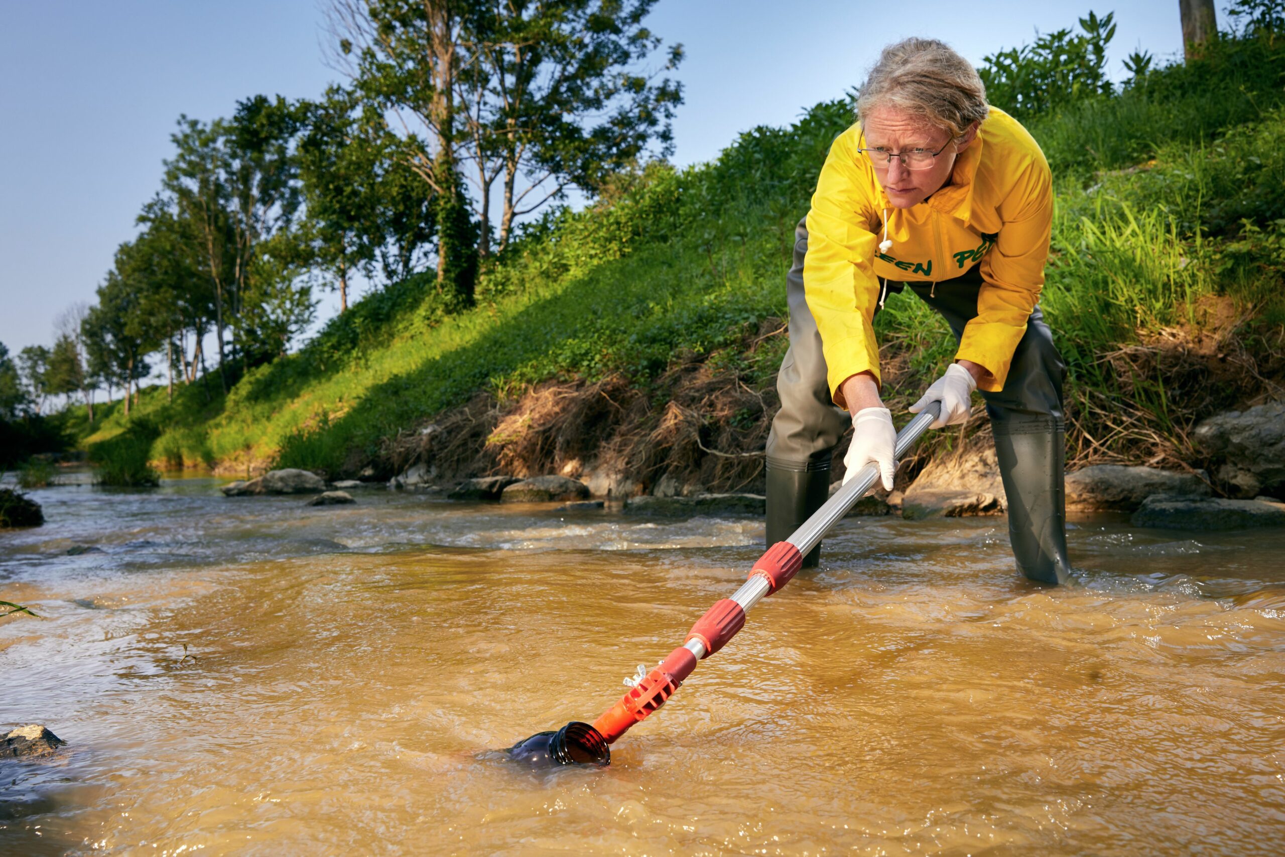 Österreichische Gewässer mit Antibiotika und Pestiziden belastet