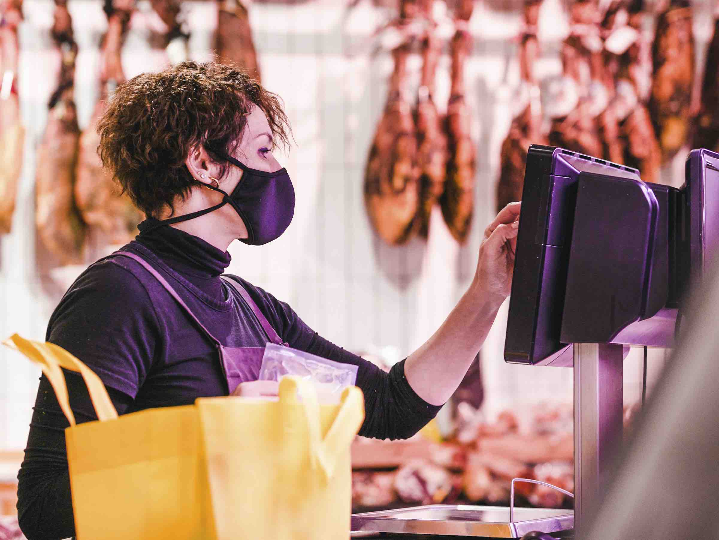 Wetterextreme und Corona sorgen für dramatische Situation auf den Märkten.