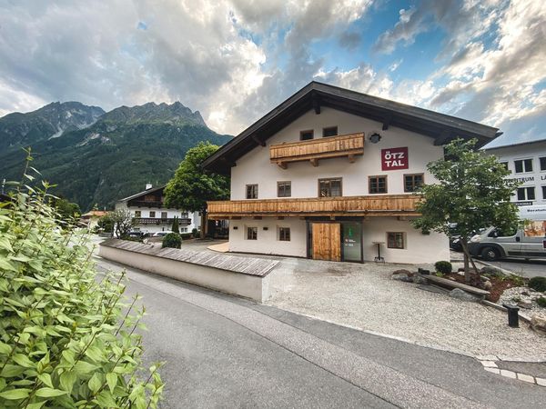 Historisch wertvolles Gebäude dient jetzt als Ort der Kommunikation