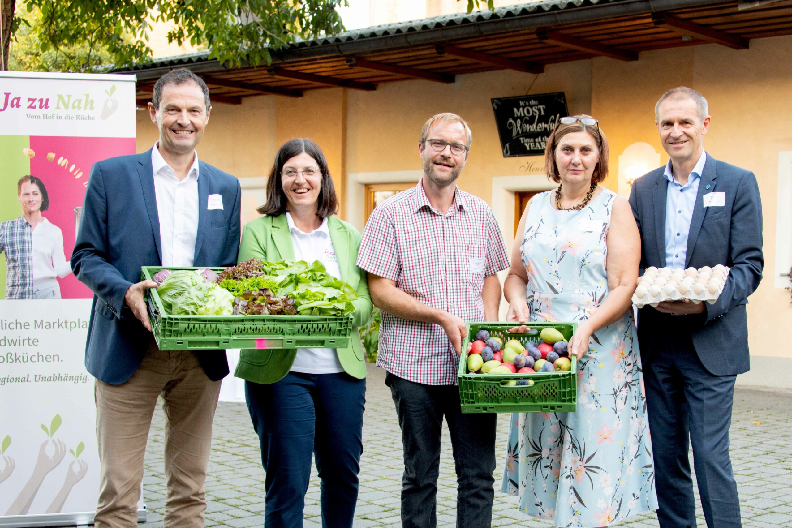 JA ZU NAH – der neue Lebensmittel-Marktplatz zur Vernetzung von Landwirten und Großküchen 