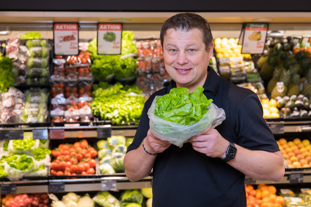 Lebensmittelverschwendung reduzieren: Die Zusammenarbeit von ADEG Zubcic und ‚Tischlein deck dich