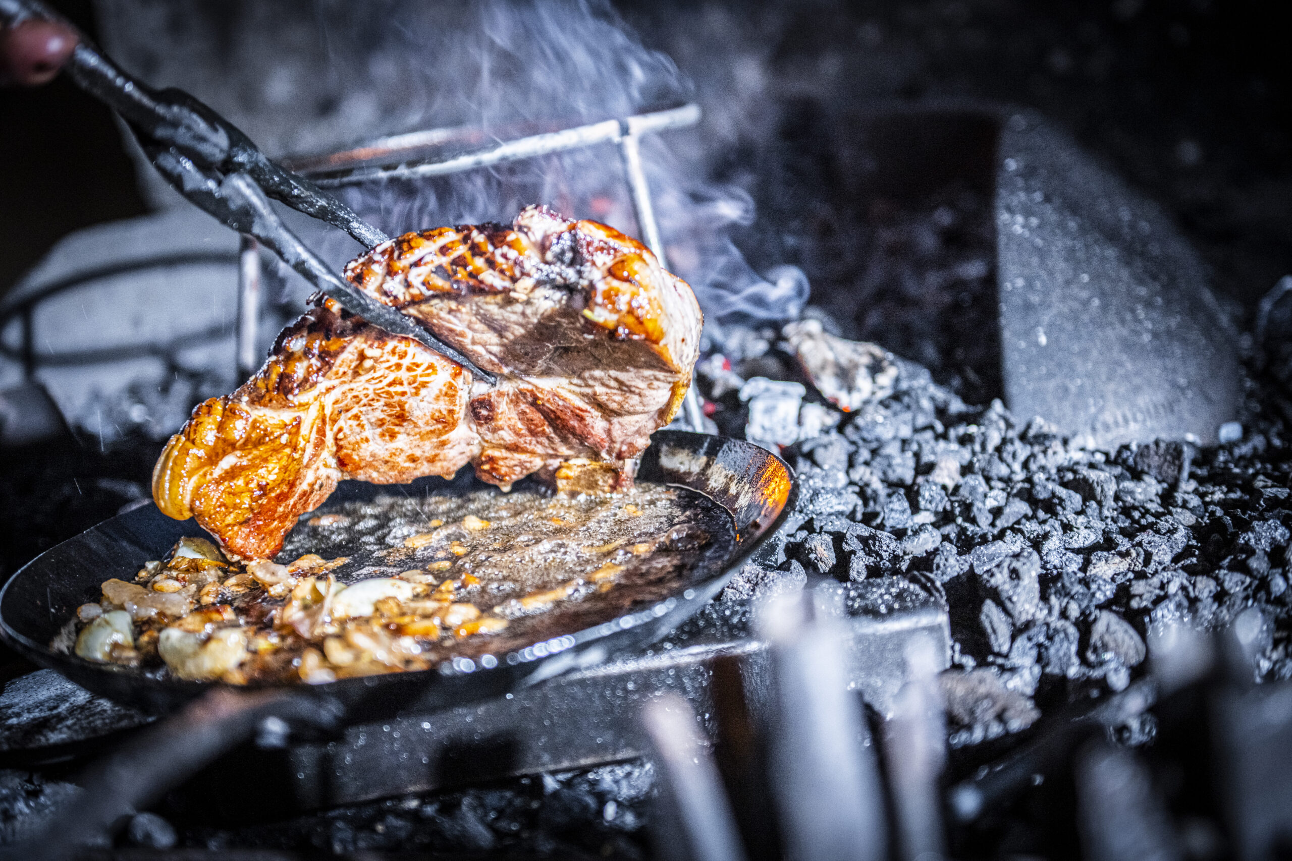 Im TV: Neues zu Feuer & Fleisch