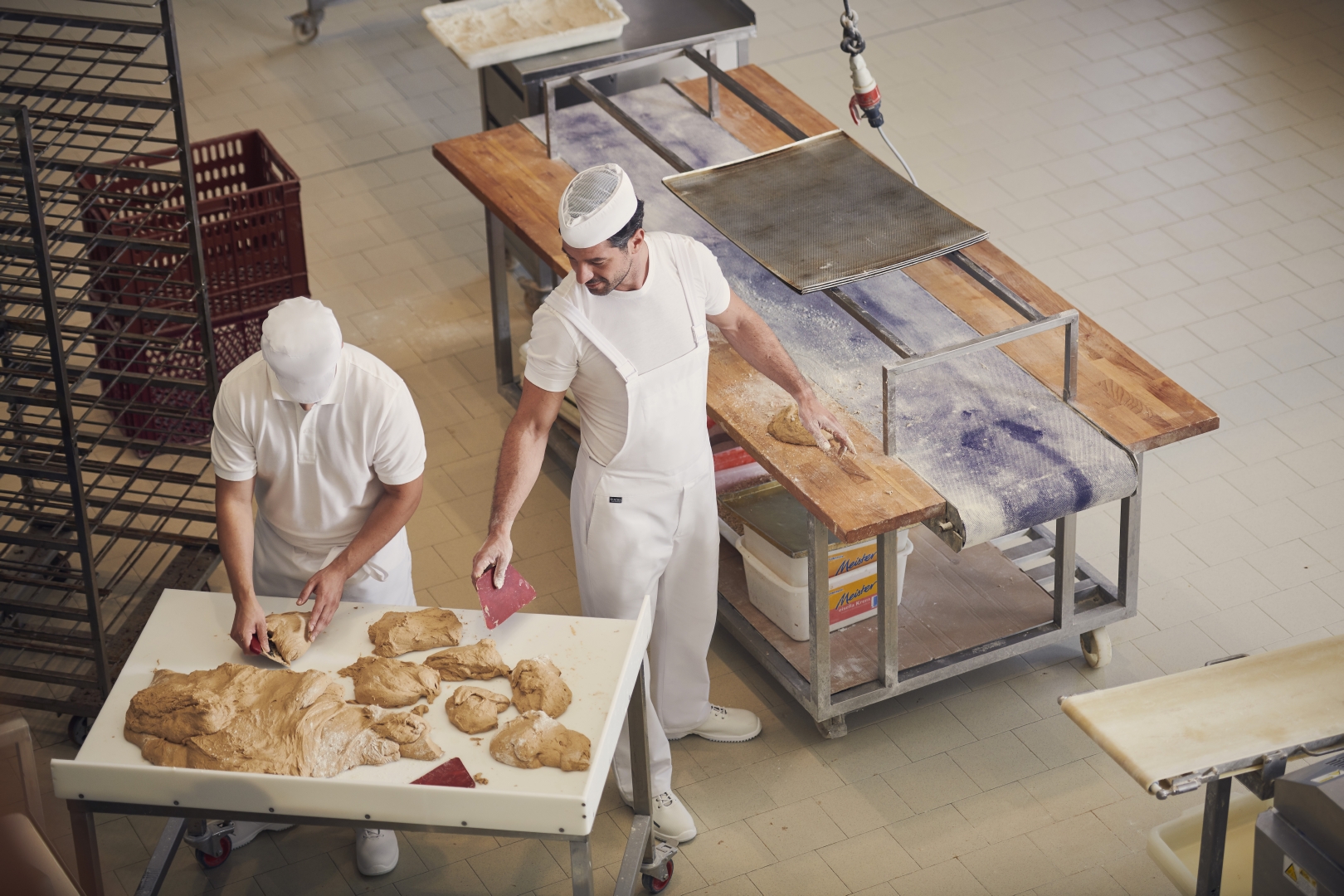 Komfort und Hygiene vereint: Die neue Hygienekleidung „Move Clean“ für die Lebensmittelindustrie