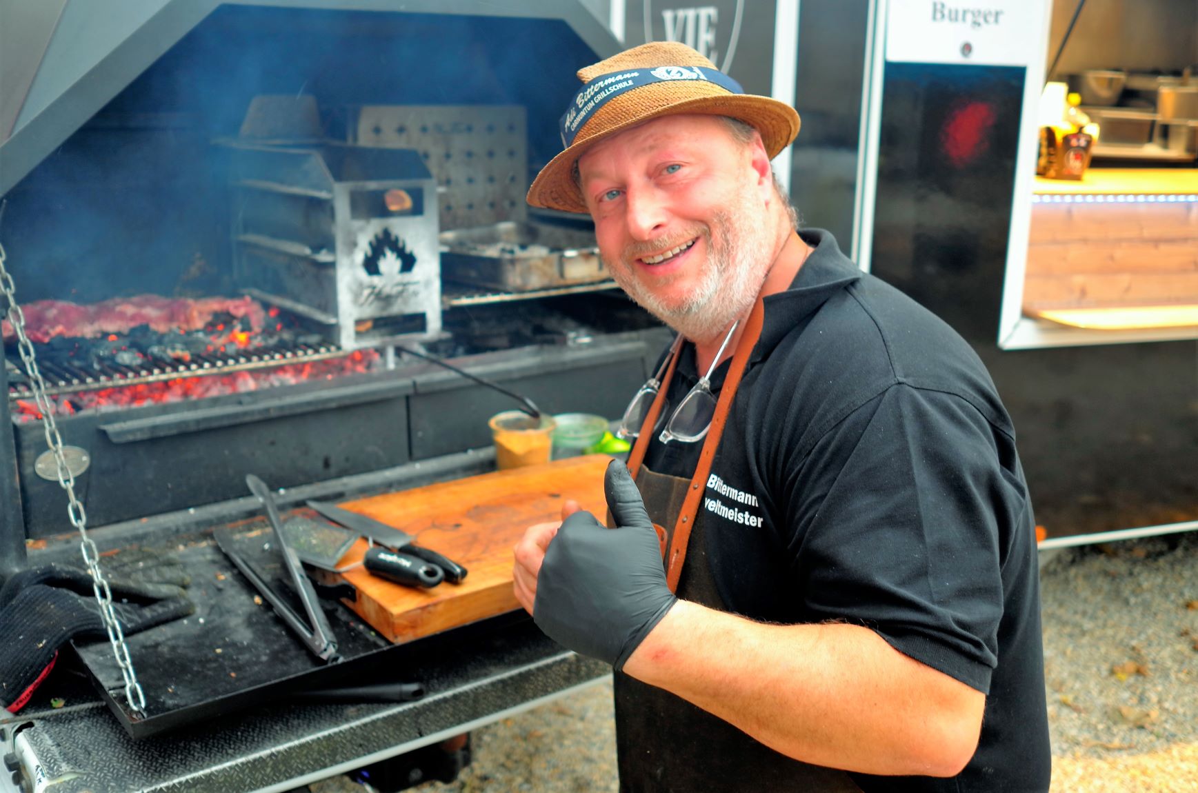 Wien: BBQ-Days und Wurst-Fest bei herrlichem Sonnenschein