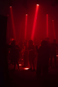 LASKA, führend in Fleischverarbeitungstechnologie, präsentiert ein aufregendes Frühjahr mit bahnbrechenden Produktinnovationen und einem beeindruckenden Event, das die Unternehmenswerte in kunstvoller Inszenierung feiert.