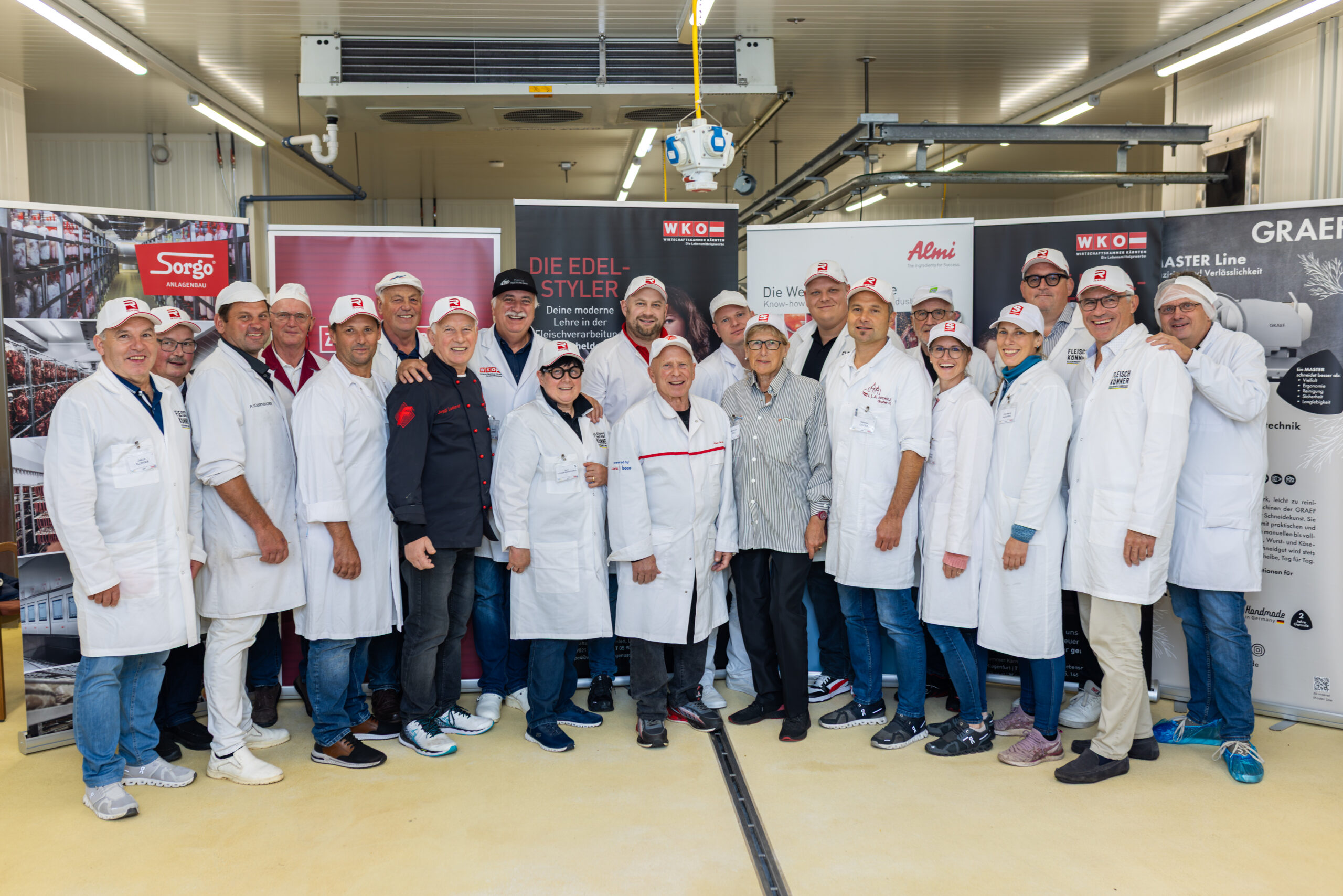 Oberjuror Seidl, Wolfgang – Fleischermeister Oberjuror-Stv. Steiner-Bernscherer, Doris – Fleischermeisterin Besser, Hans – Fruhmann GmbH Boll-Matt, Marianne – ehem. Metzgerei Boll (DE) Ellinger, Jakob – Fleischerei Ellinger Gerlach, Klaus – Fleischerei Gerlach (DE) Graf, Roland – Foodexperte bei Falstaff Gruber, Helmut – Metzger bei LLA Rotholz Lederer, Joachim – Metzgerei Lederer (DE) Markowitsch, Gregor – Senecura Kliniken Rödleitner, Heinz – ehem. Meister bei Interspar Schallmoser, Johann – Schallmoser GmbH CoKG Schneider, Gebhard – Metzgerei Schneider (DE) Thalhammer, Franz – Ex-Mitarbeiter Raps Austria Wenzl, Dietmar – Marcher Fleischwerke