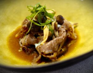 Sukiyaki mit Ozaki Wagyu. © Roland Graf