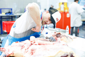 Silber für Gregor Fries: Mit sauberer Technik und viel Druckfestigkeit sichert er sich Platz zwei bei den Austrian Skills..© Florian Wieser