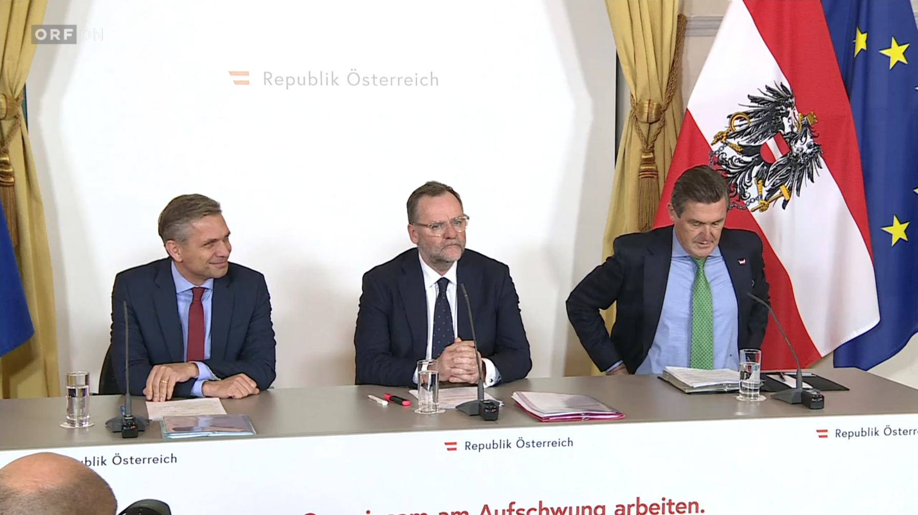 Entbürokratisierungspaket 2025: Was der Bürokratieabbau für Handel und Lebensmittelbranche wirklich bringt – oder bringen könnte